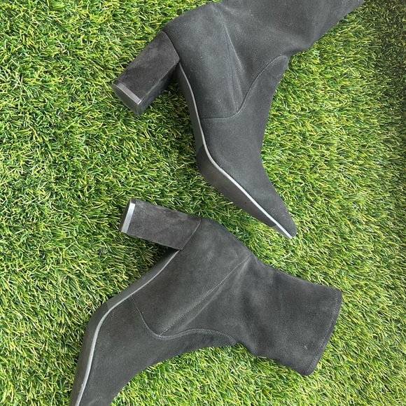 Stuart Weitzman 9 1/2 Size - Picture 3 of 8